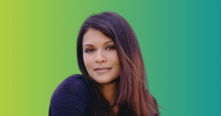 Nia Peeples Net Worth
