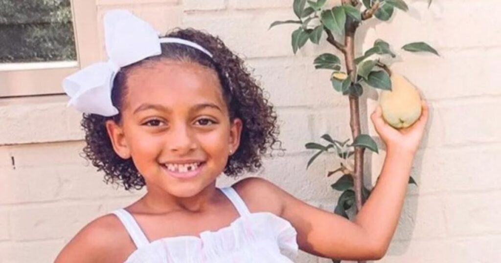 How old is chloe chrisley now