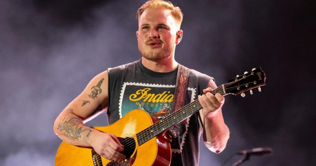 What is zach bryan's net worth